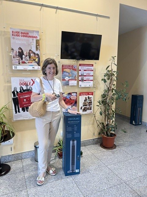 Entrega de ventiladores de Fundación Capiunt en coordinación con Cáritas